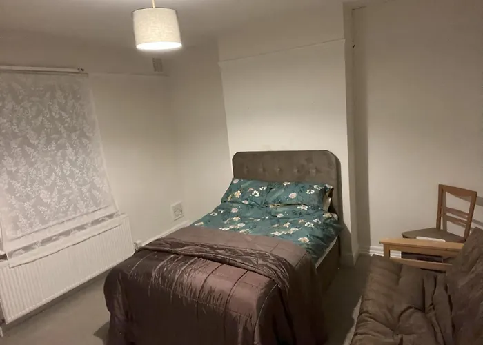Hollies House