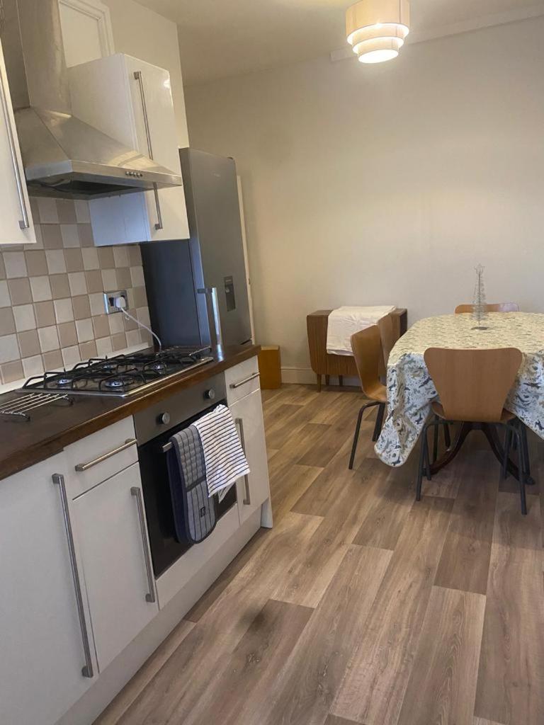 Holiday home Hollies House Retford